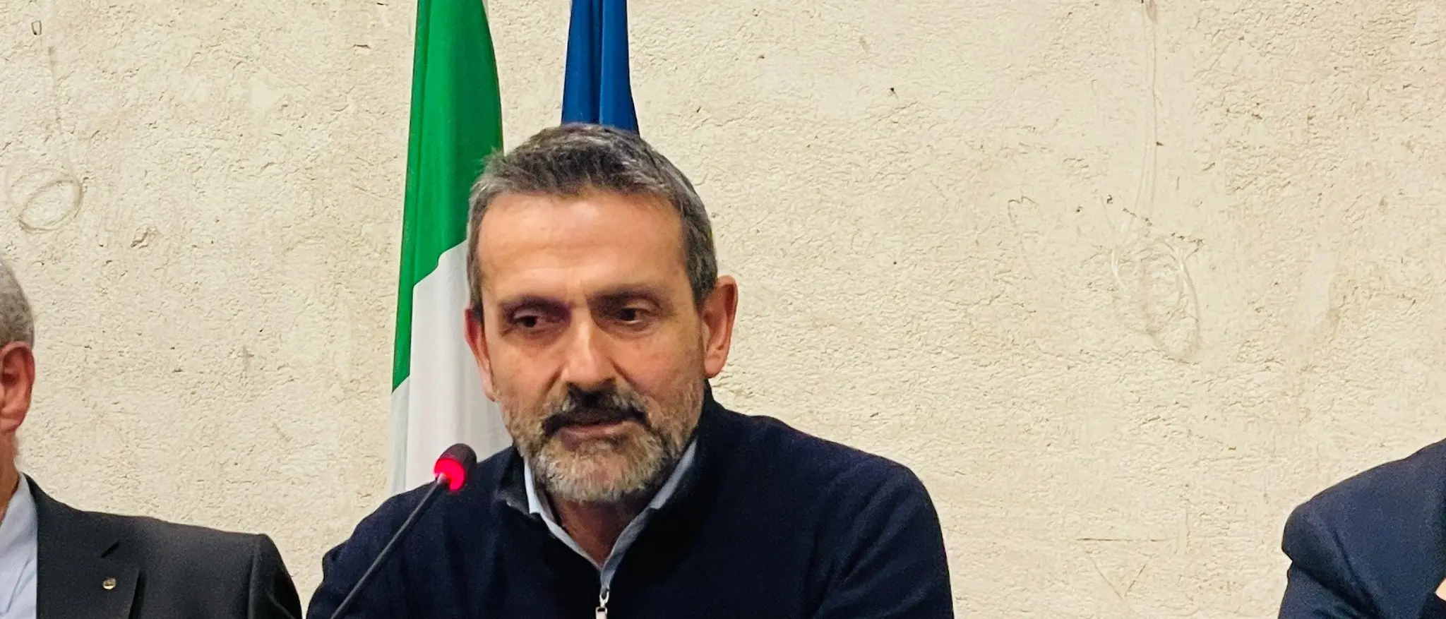 Tropea, il Tribunale di Vibo dichiara Macrì incandidabile: il sindaco annuncia ricorso ma per ora non cambia nulla\n