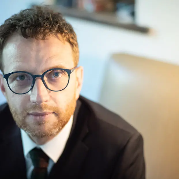 <p>Legge elettorale, il prof Gianluca Passarelli: «<span style=\"color:hsl(0, 75%, 60%);\">Riforma Frankenstein</span>, così si svuotano voto e Parlamento»</p>