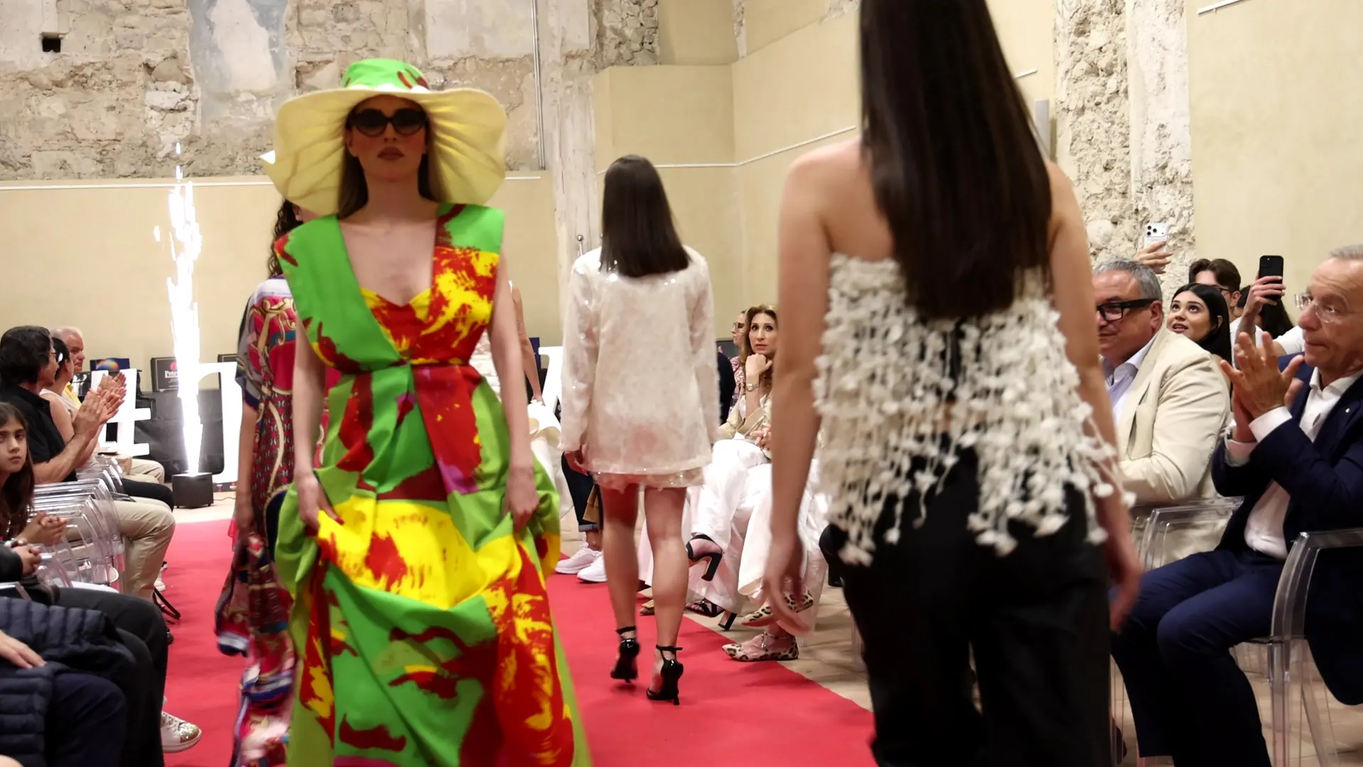 Tropea Fashion Week, l’edizione 2026 è un successo. Buccinà:\u00A0«È la festa della moda del Sud»\n