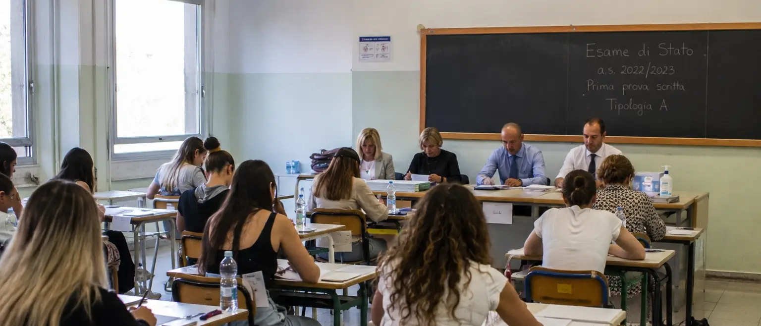Esame di Stato 2026, pubblicate le commissioni: in Calabria sono 546 e coinvolgono oltre 15mila studenti\n