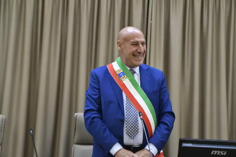 Crotone, Vincenzo Voce proclamato sindaco:\u00A0«Continueremo a lavorare per far crescere sempre più la città»\n