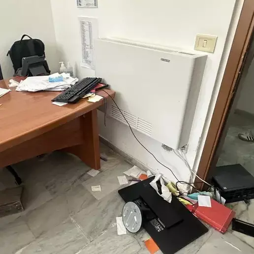 Rissa per l’affido di un minore a Lamezia Terme: interviene un cittadino e viene ferito\n