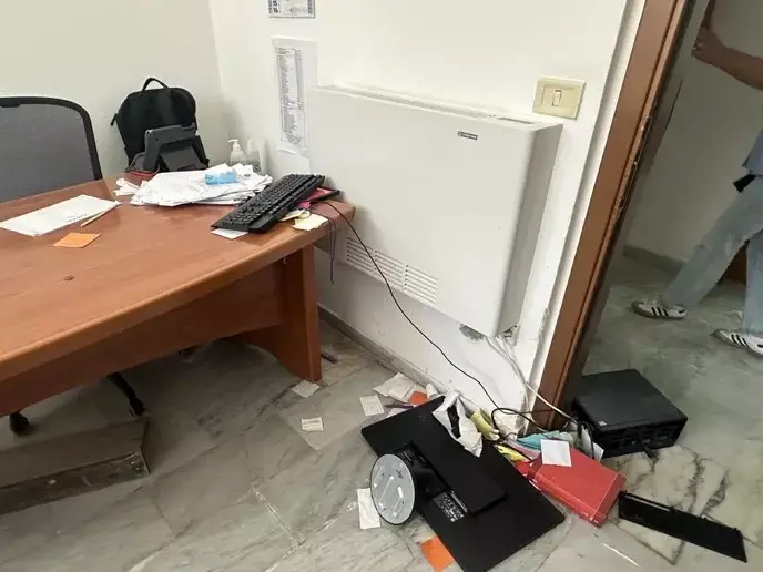 Rissa per l’affido di un minore a Lamezia Terme: interviene un cittadino e viene ferito