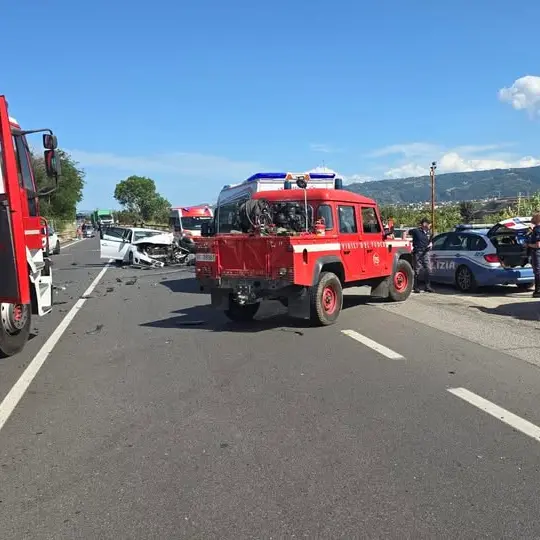 Corigliano Rossano, incidente mortale sulla SS 106: la vittima è un 50enne di Acri\n