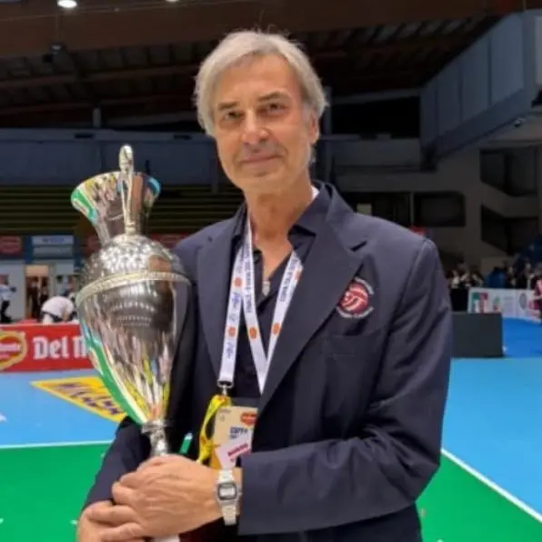 Domotek Volley, è trionfo: Pellegrino si commuove e dedica la promozione: «Ritorno al futuro, che emozione»\n