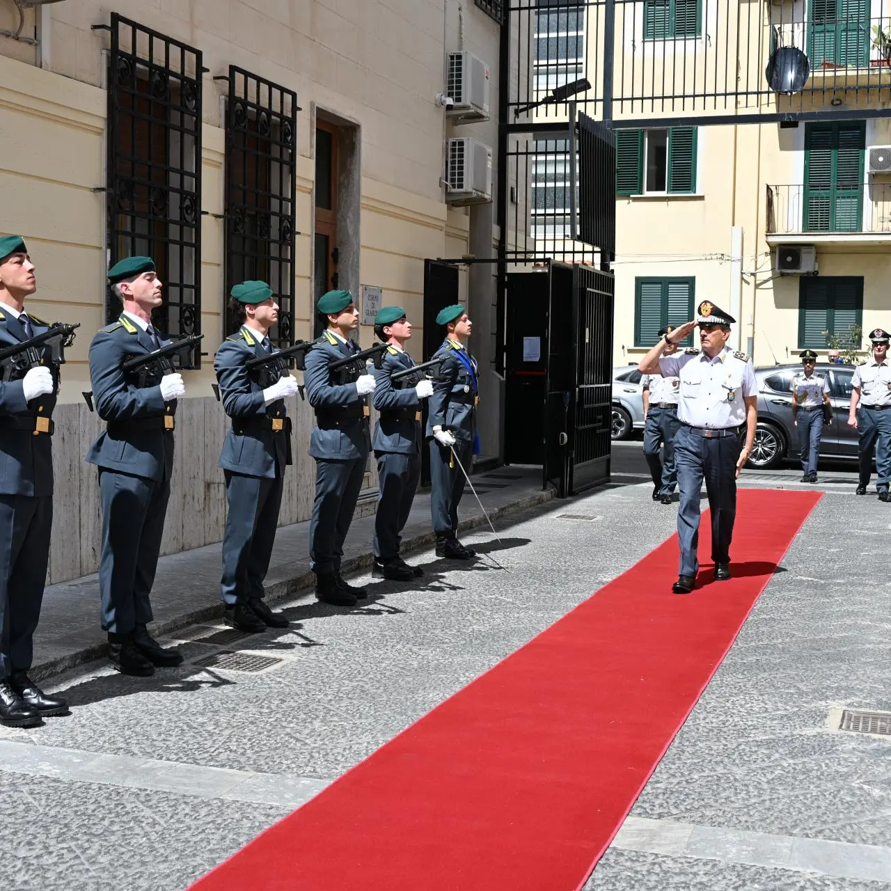 Visita del Comandante Generale della Guardia di Finanza al Comando Provinciale di Reggio Calabria\n