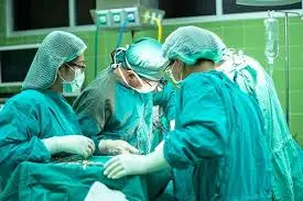 Siderno, serve una riabilitazione in Italia per lo zio colpito da un ictus in Albania. Donati 23mila euro grazie a una raccolta fondi\n