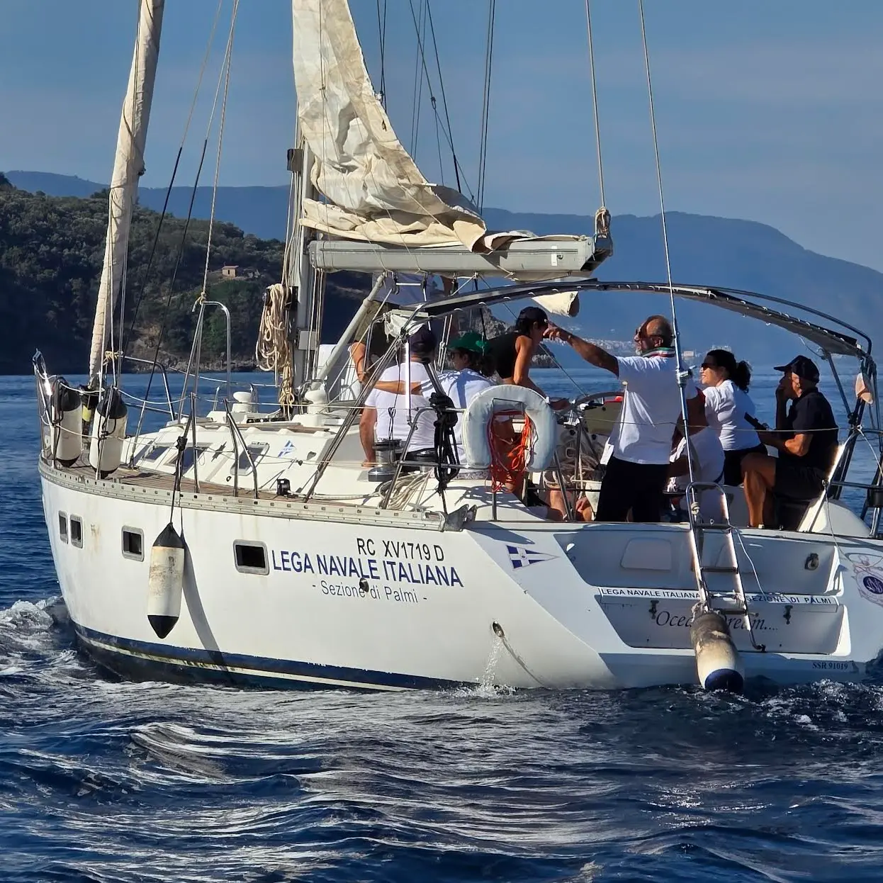 Palmi, la barca confiscata alla criminalità organizzata sarà intitolata ai Carabinieri Fava e Garofalo\n