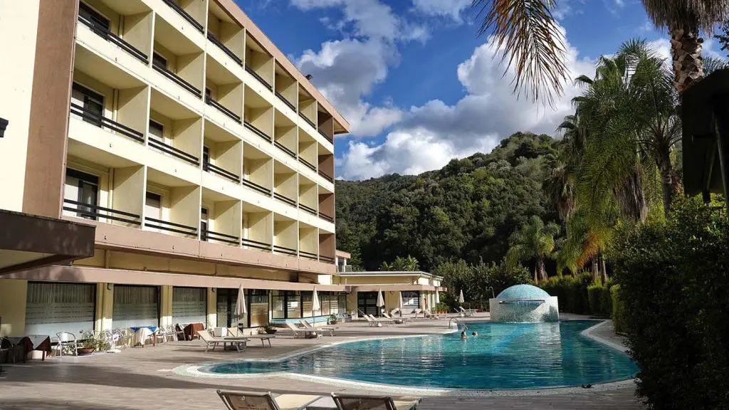 Le Terme di Galatro riaprono\u00A0con nuovi servizi, specialisti, eventi e l’Hotel\n