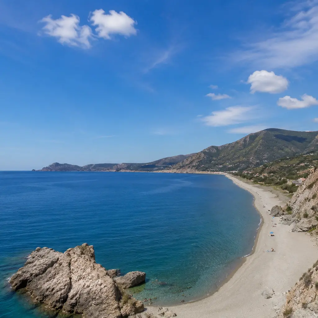 Weekend di sole e\u00A0caldo (fino a 31 gradi): la Calabria si gode il primo vero assaggio d’estate