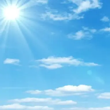 Meteo, fine settimana con sole e caldo nella norma\n