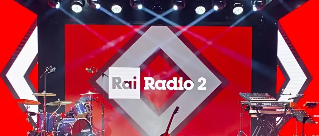 Radio2Live arriva a Cosenza, Piazza XV Marzo celebra Rino Gaetano in musica\n