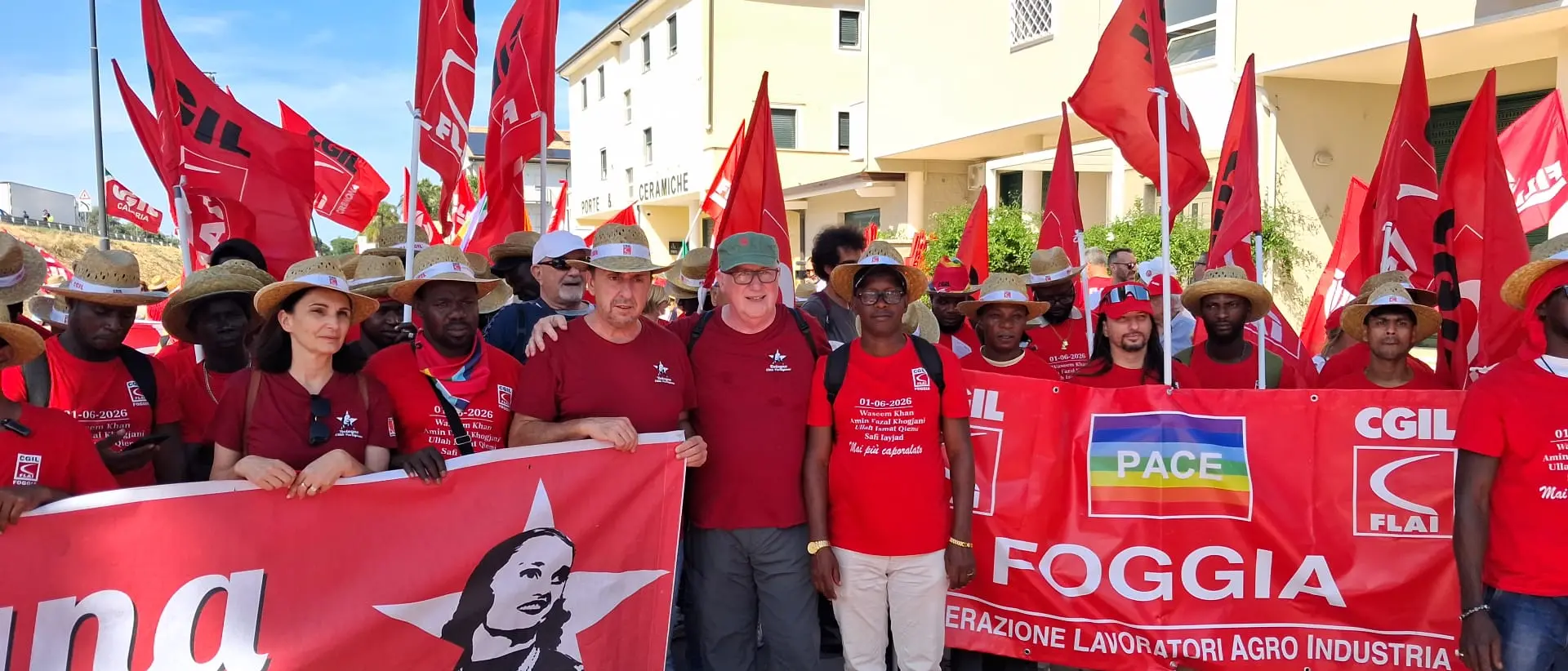 «Mai più»: ad Amendolara la Calabria e il Sud che dicono\u00A0basta allo sfruttamento e all’indifferenza\u00A0\n