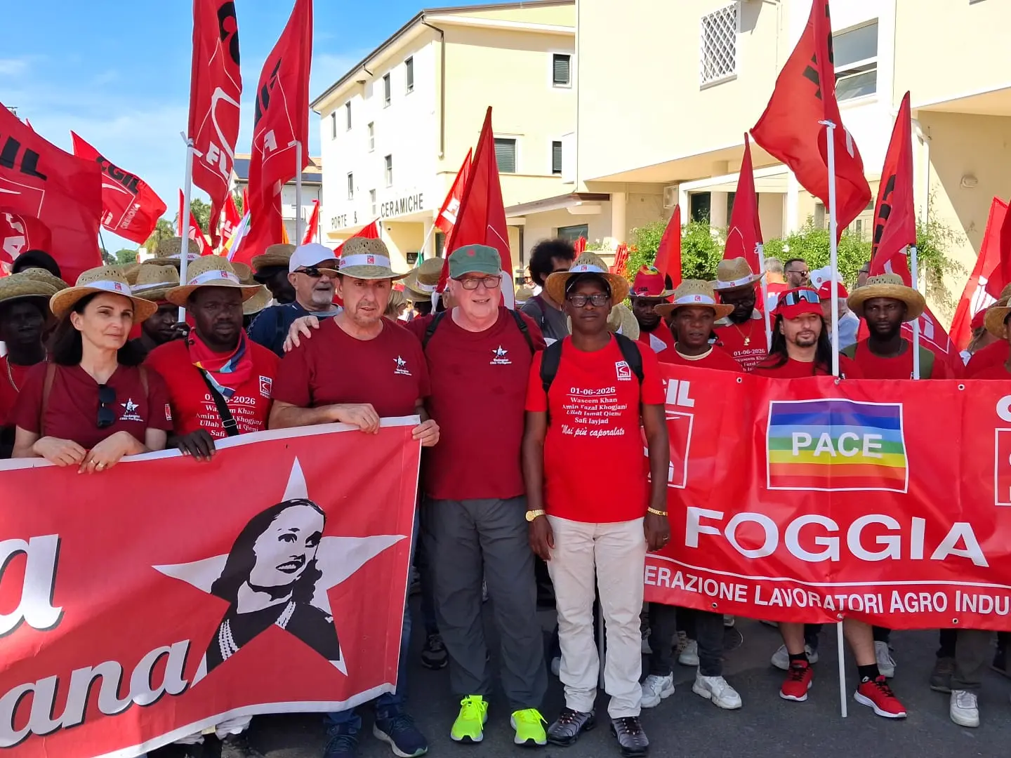 «Mai più»: ad Amendolara la Calabria e il Sud che dicono basta allo sfruttamento e all’indifferenza