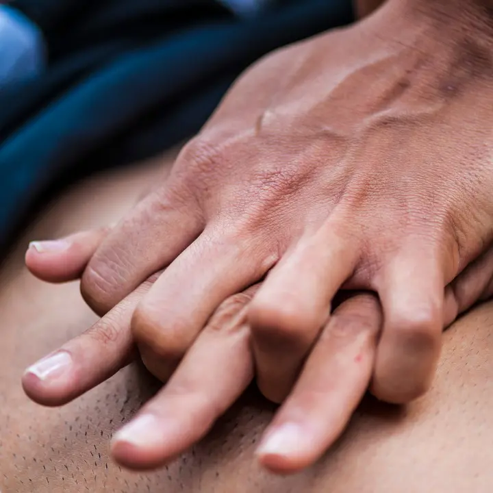 <p>Turista danese salvato dopo un arresto cardiaco in un resort di Pizzo ringrazia: «Lavoro eccellente»</p>