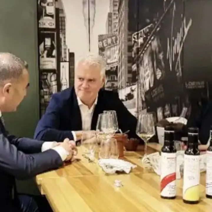 <p>In riva allo Stretto Cannizzaro impone la tregua fra Zangrillo e Occhiuto e mette al centro del partito la Calabria</p>