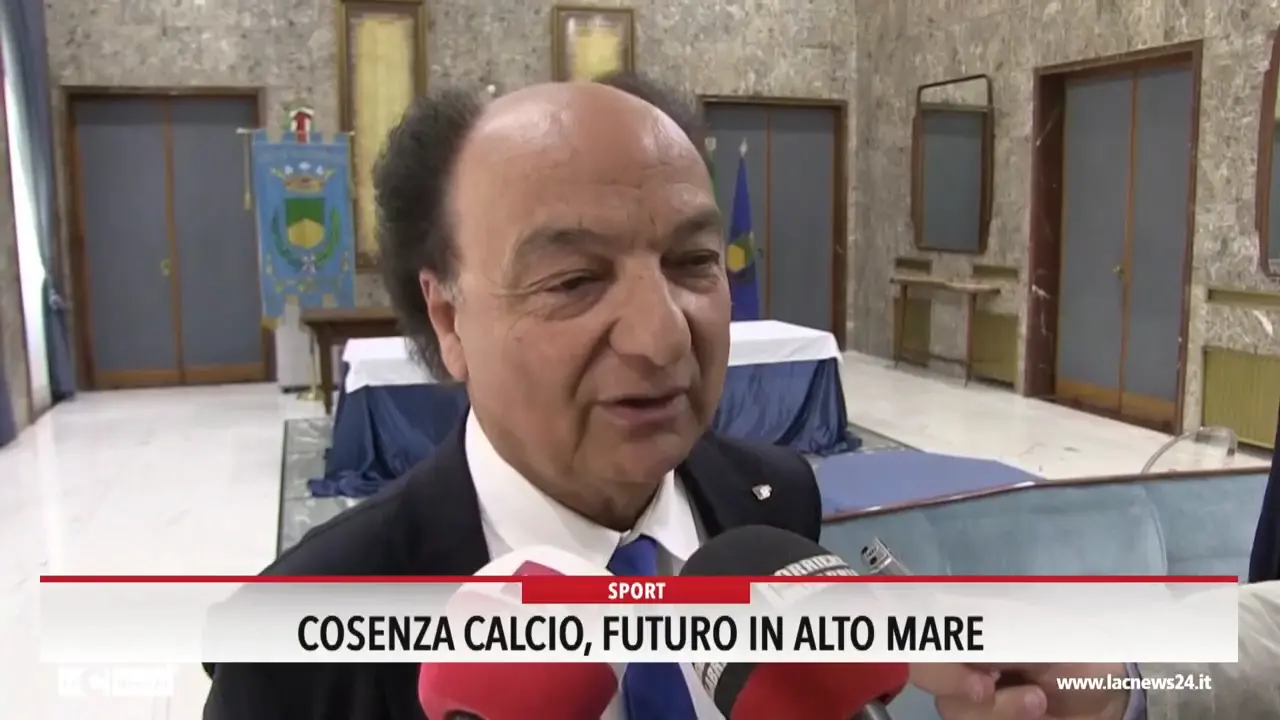 Cosenza calcio, futuro in alto mare