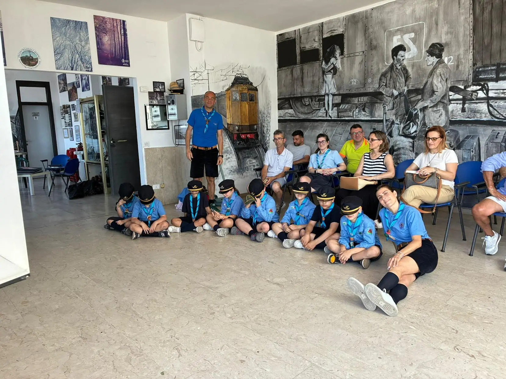 Reggio, i ragazzi del gruppo scout in visita alla stazione di Santa Caterina\n