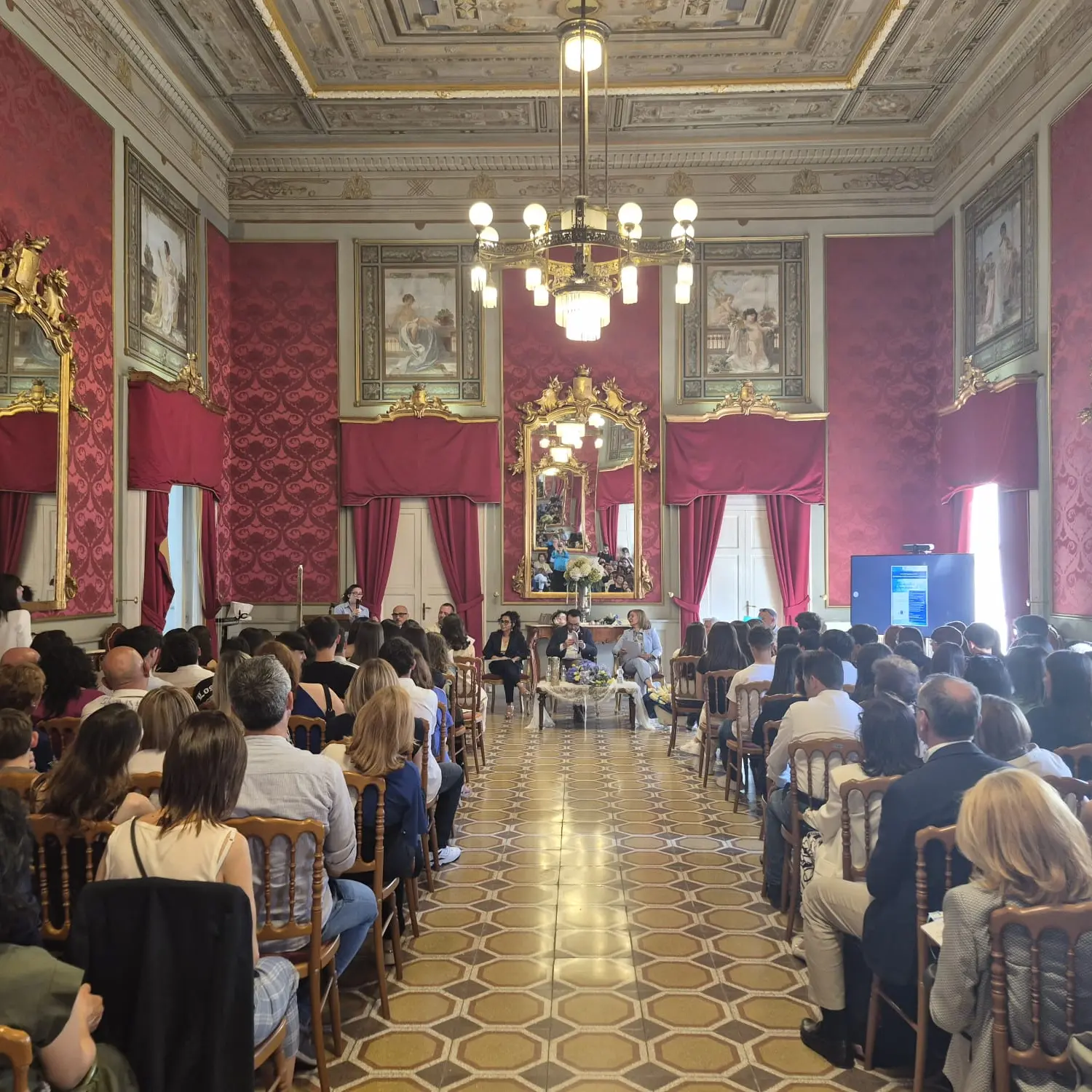 Cosenza, il duale greco diventa lingua dell’amore con gli studenti del Telesio\n