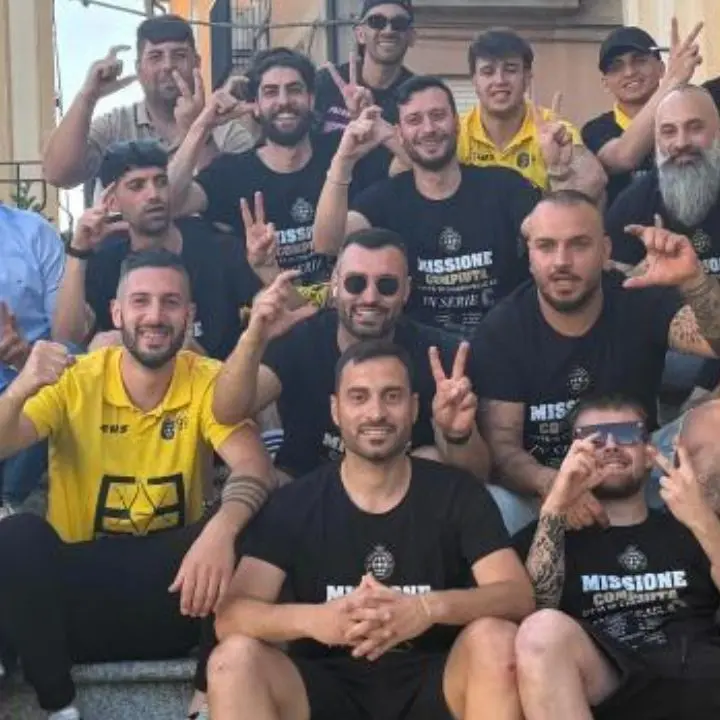 Calcio a 5, Città di Chiaravalle vince i playoff e conquista la Serie C2: battuta 8-5 in finale Costa del Lione\n