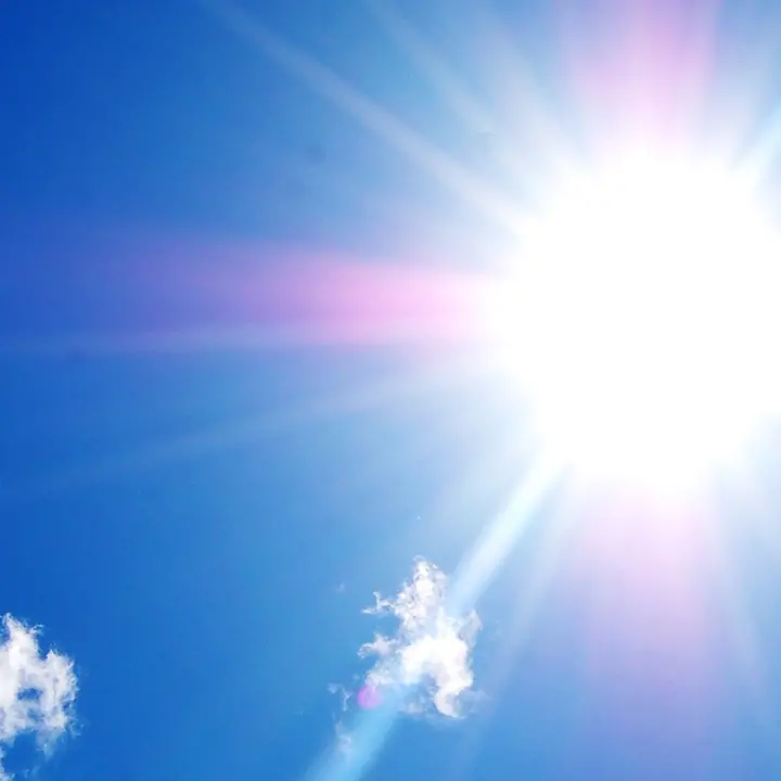 Il Meteo a Reggio Calabria, bel tempo con sole splendente\n