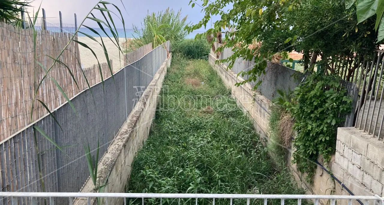 Vibo, al via la pulizia di fossi e torrenti: si parte con il\u00A0Tomarchiello. Colelli: «Fondamentale per la sicurezza e un mare pulito»\n