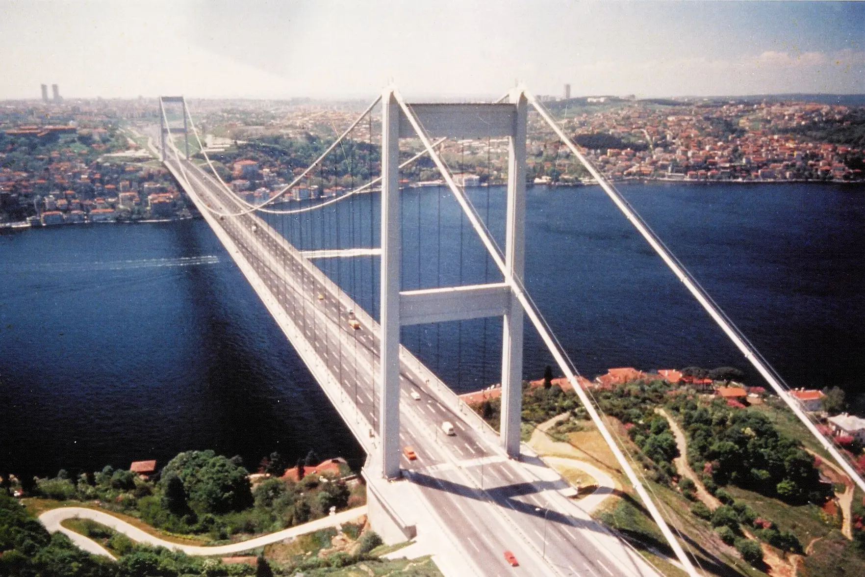 Ponte sullo Stretto, le carte dell’inchiesta: «Favori al magistrato della Corte dei conti tramite Accademia Calabria»\n