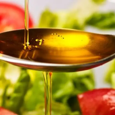 L’olio oltre l’olio: a Reggio Calabria un confronto sulle nuove opportunità della filiera olivicola\n