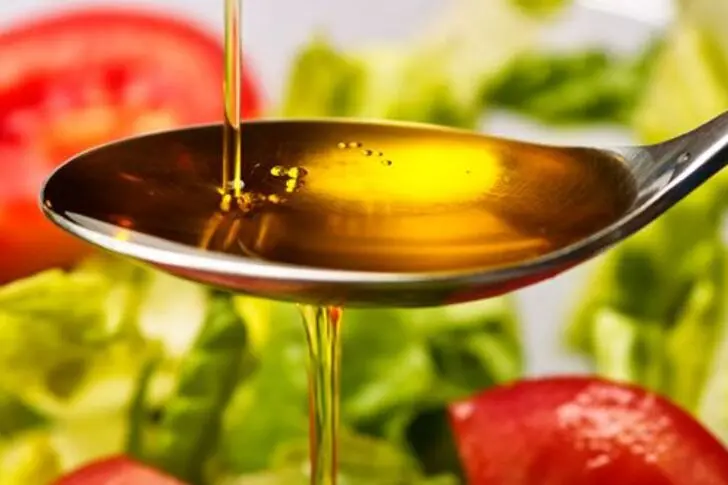 L’olio oltre l’olio: a Reggio Calabria un confronto sulle nuove opportunità della filiera olivicola\n