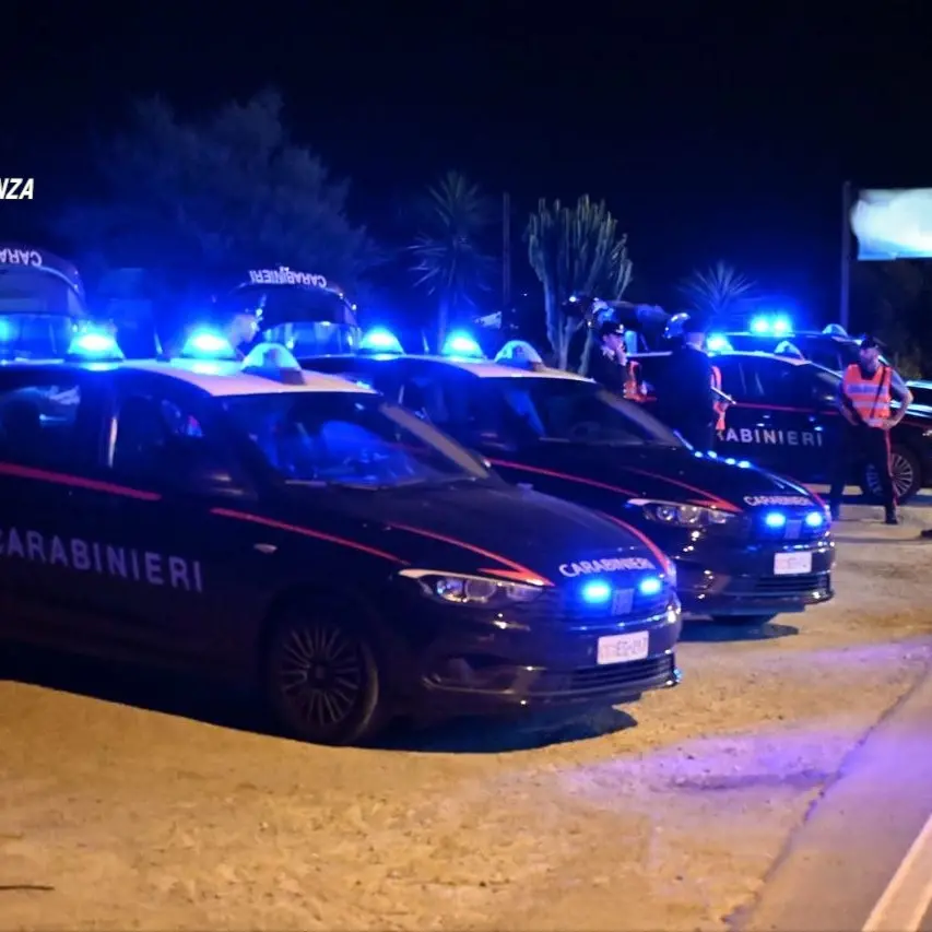 Caporalato nella Sibaritide, controllati 35 minivan con 135 lavoratori stranieri\n