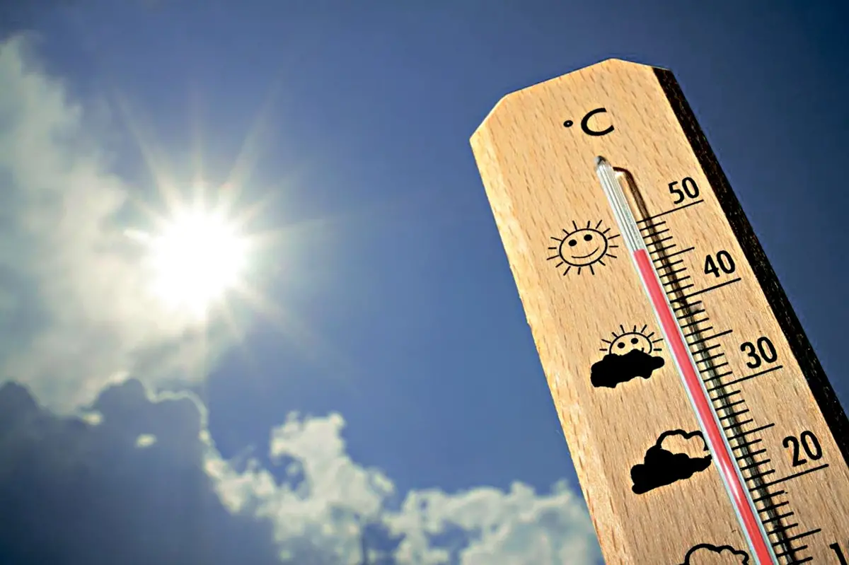 L’estate entra nel vivo: caldo in aumento fino a giovedì con picchi fino a 36 gradi, poi atteso un graduale calo delle temperature\n
