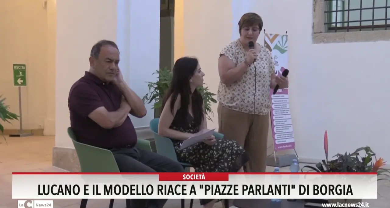 Lucano e il modello Riace a Piazze parlanti di Borgia