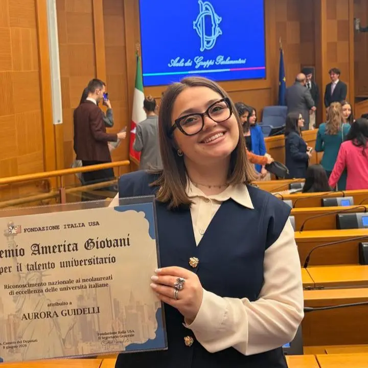 Aurora Guidelli premiata alla Camera con il Premio America Giovani\n