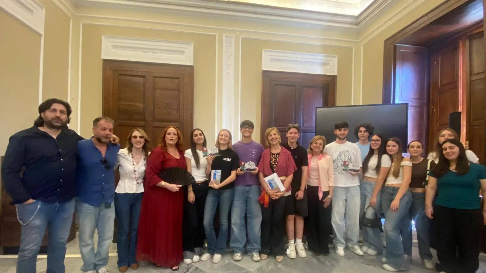 Corti Cosenza celebra Francesca Marchese e premia i talenti delle scuole\n