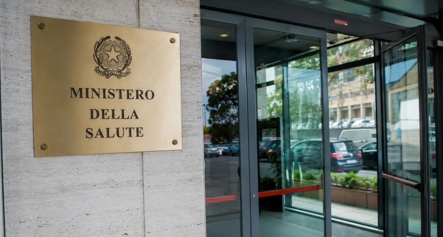 Medici di famiglia, verso il ritiro della riforma sulle Case di Comunità: si punta a un accordo con le Regioni\n