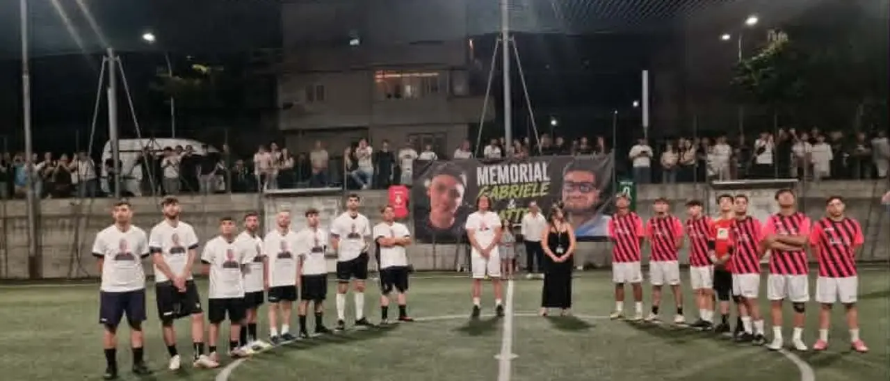 A Bivona il secondo Memorial Matteo e Gabriele, forti emozioni alla serata inaugurale: «Occasione preziosa per ricordarli»\n