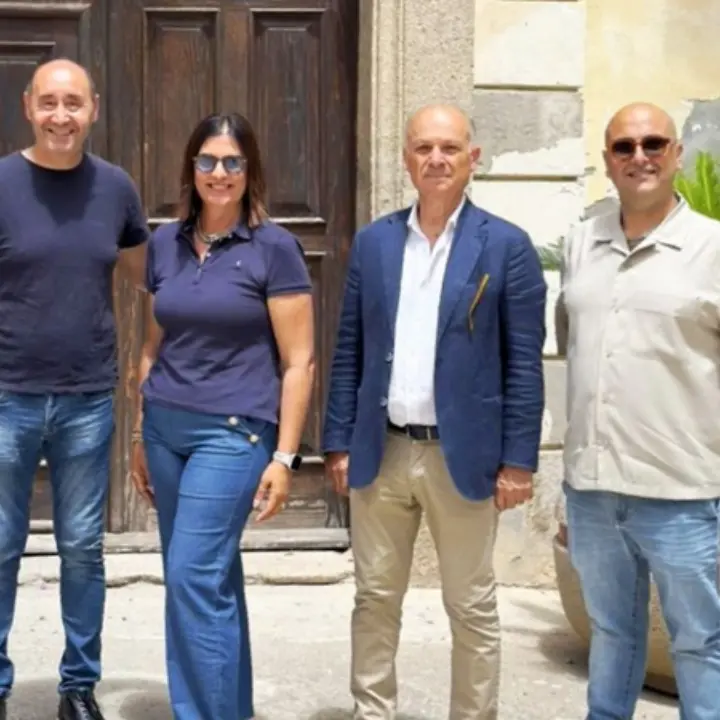 Tropea, opposizione all’attacco dopo le motivazioni sull’incandidabilità di Macrì: «Fallimento politico e danno d’immagine»\n
