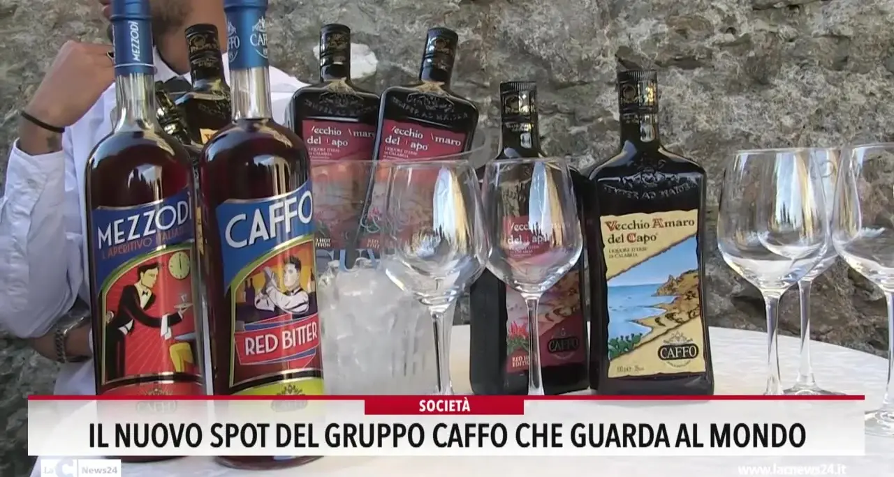 Il nuovo spot del gruppo Caffo che guarda al mondo