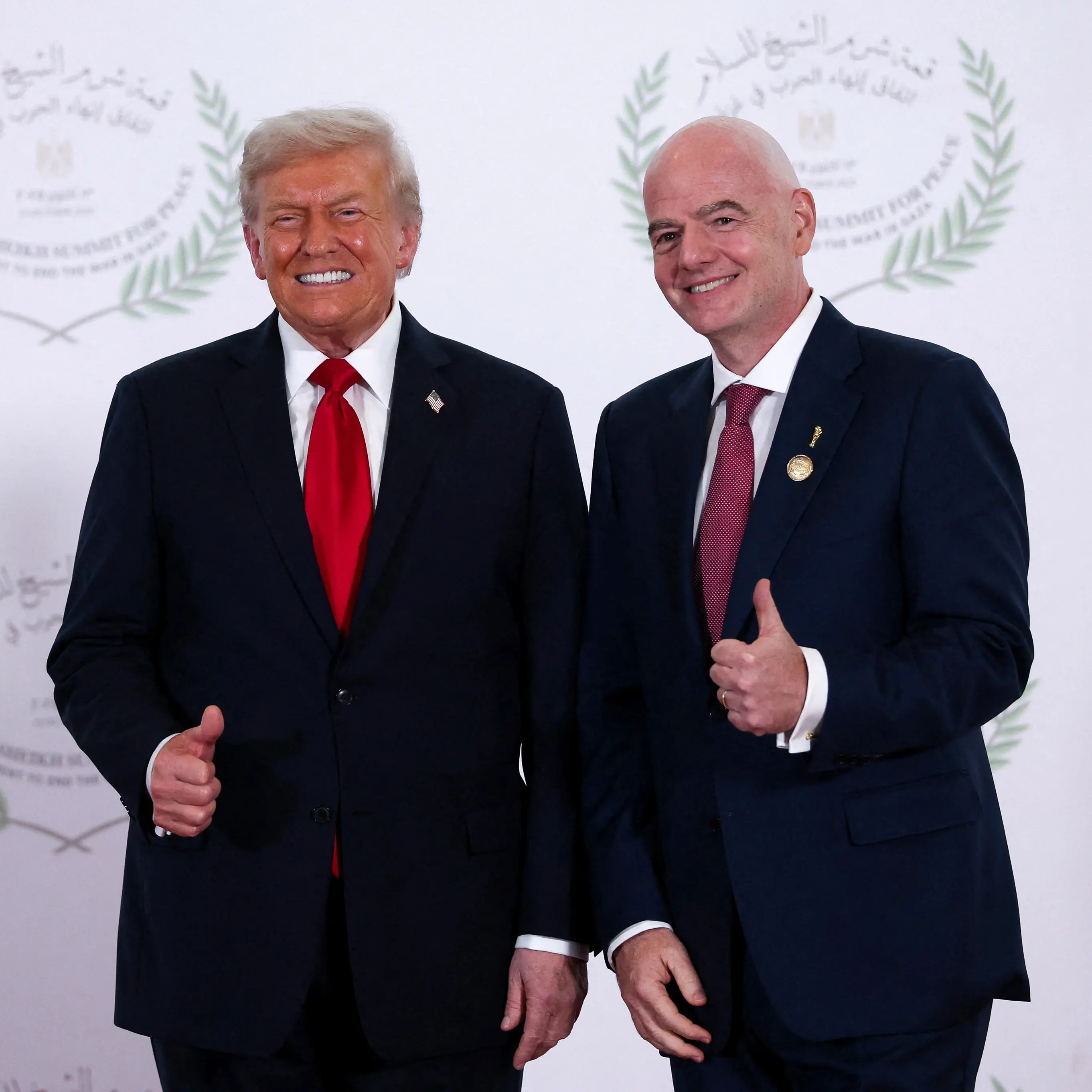 Al via i Mondiali di Infantino, travolto dalle polemiche il calabrese alla guida del calcio amico di Trump\n
