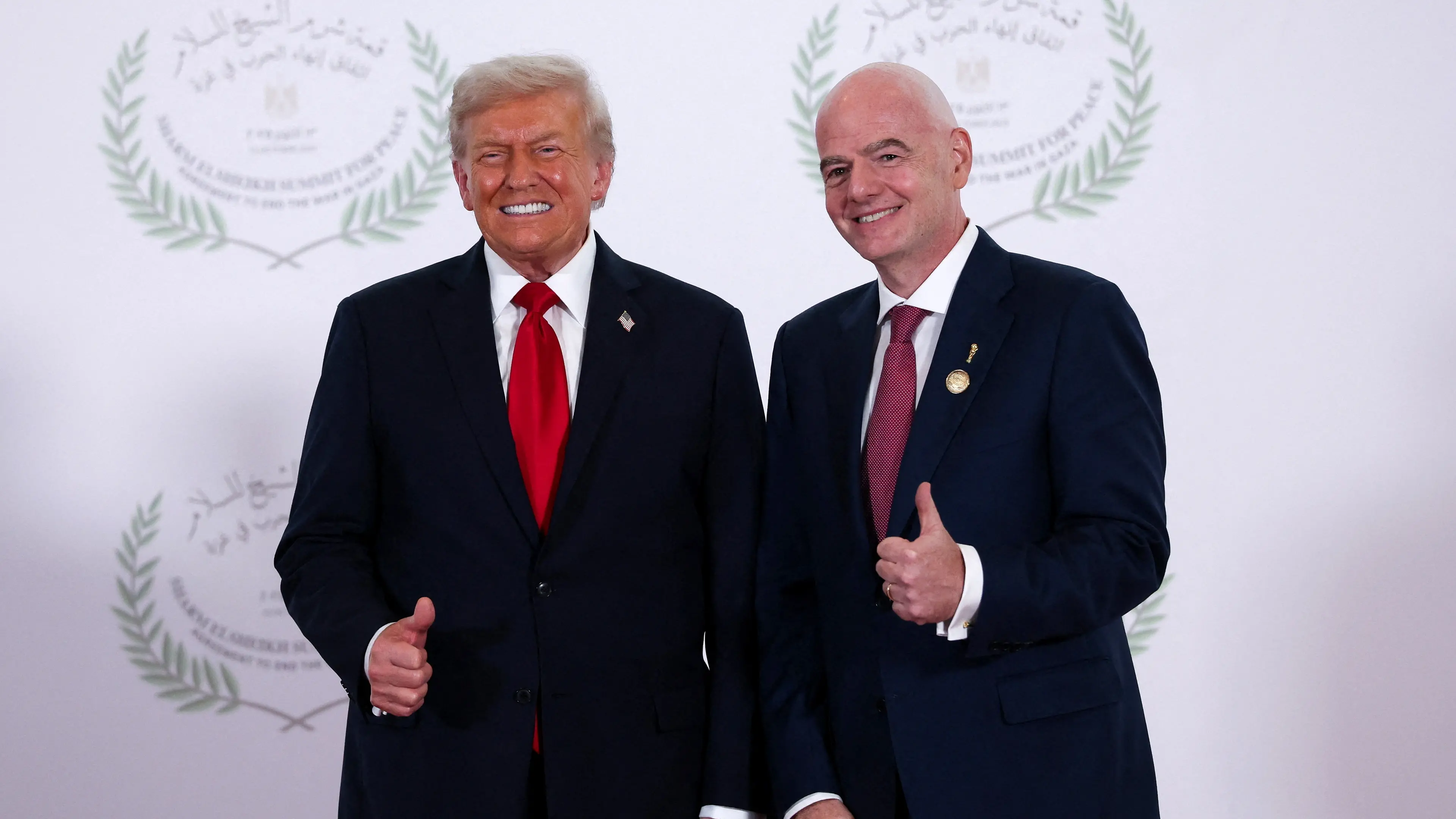<p>Donald Trump e Gianni Infantino</p>\\n , PA