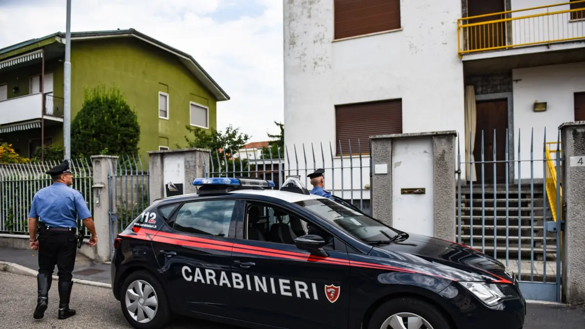 Milano, cosparge padre con liquido infiammabile e gli dà fuoco uccidendolo: arrestato