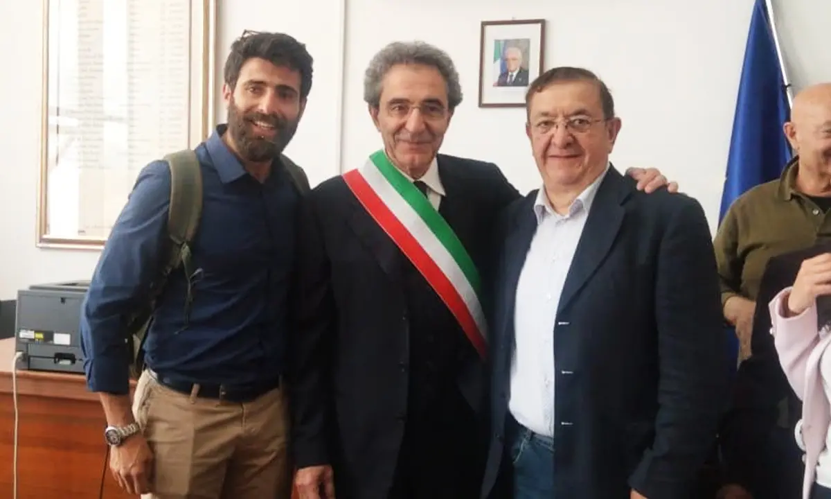 San Giovanni in Fiore, Barile: «La Calabria ci apprezza. Io, nato in Forza Italia, festeggiato con “Bella Ciao”»\n