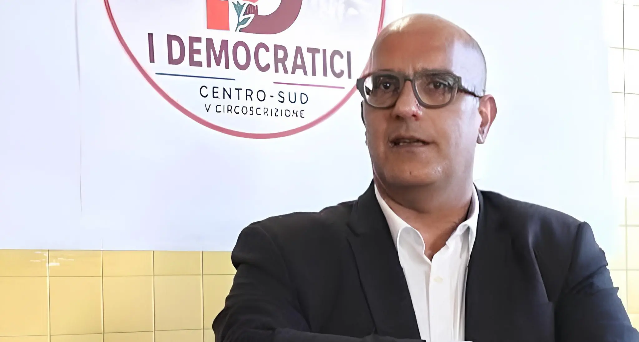 Reggio Calabria, arrestato il sindacalista Maurizio Chiarolla: l’ombra del metodo mafioso dietro gli incendi per il controllo delle assunzioni alla Hitachi\n