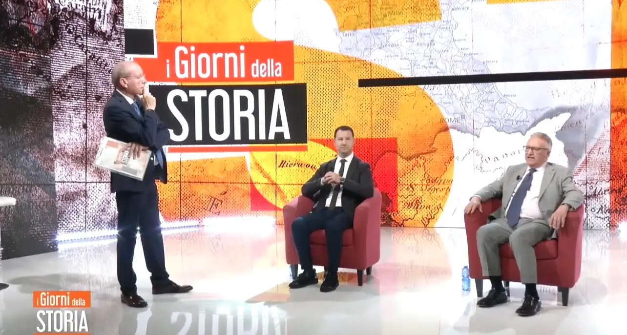 Il 1989 raccontato su LaC Tv: una serata tra storia, politica e cultura per rileggere l’anno che cambiò il mondo\n