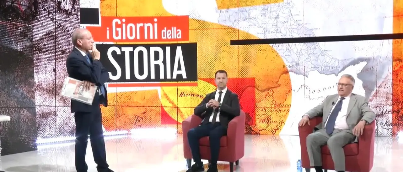 Il 1989 raccontato su LaC Tv: una serata tra storia, politica e cultura per rileggere l’anno che cambiò il mondo\n