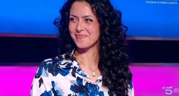 Federica da Bisignano conquista La Ruota della Fortuna: vince 24.300 euro e diventa la nuova campionessa\n