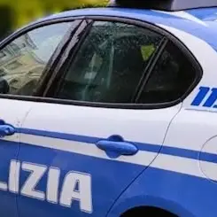 Cittadino irregolare bloccato dalle volanti intento ad intimidire gli abitanti di un condominio di Catanzaro\n