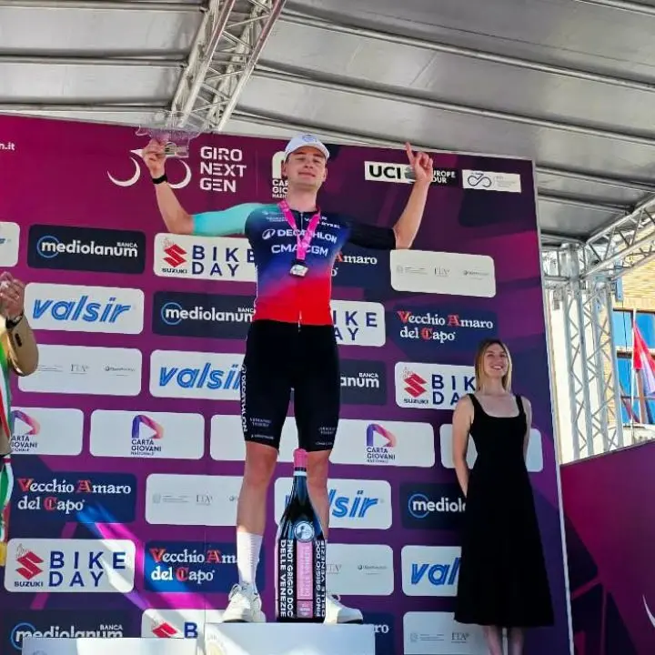 Giro d'Italia Next Gen,\u00A0Kasper Haugland vince la prima (calda) tappa calabrese con l'arrivo a Vibo\u00A0\n
