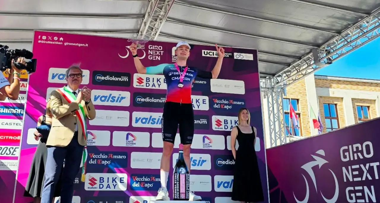 Giro d'Italia Next Gen,\u00A0Kasper Haugland vince la prima (calda) tappa calabrese con l'arrivo a Vibo\u00A0\n