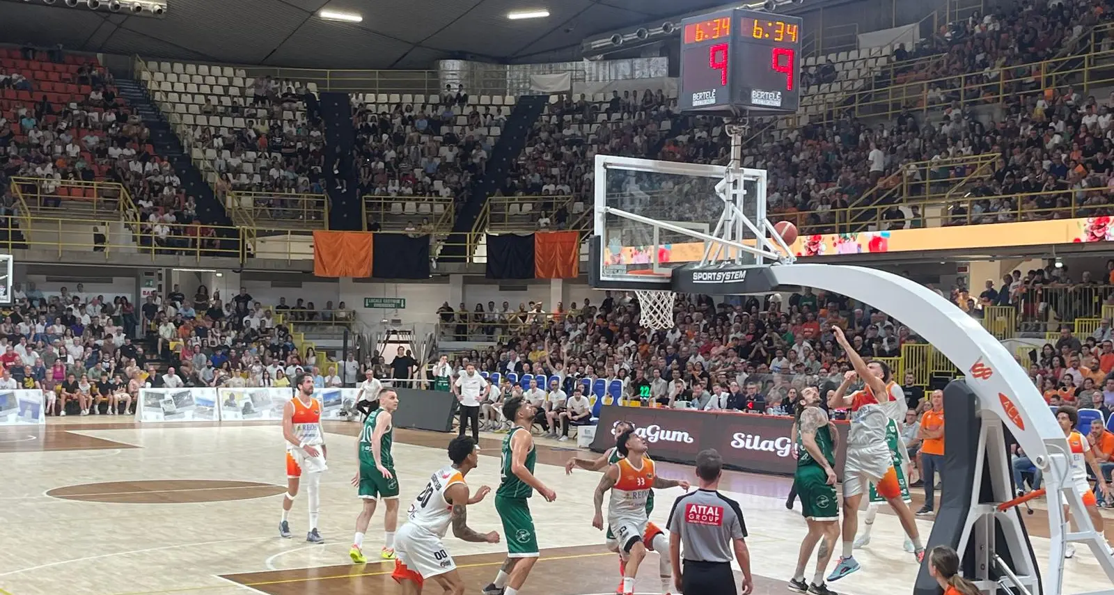 Redel Reggio, il sogno promozione è rinviato: al PalaCalafiore vince Avellino